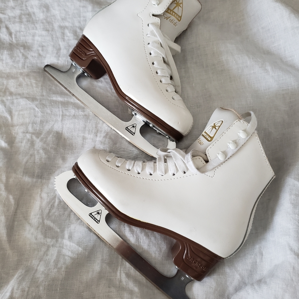 Jackson Ultima Artiste Ice Skates Size 1.5 M